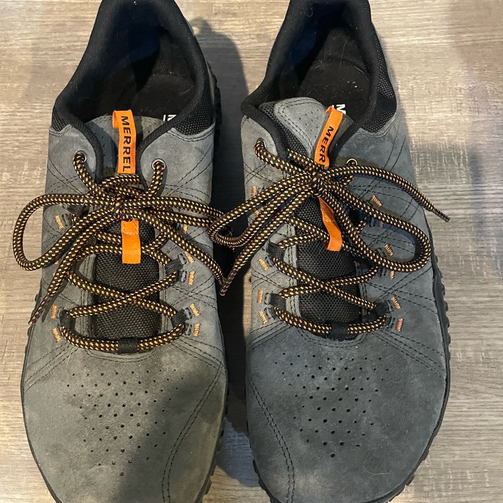 Merrell Gray and Black Men's barefoot hiking Boots